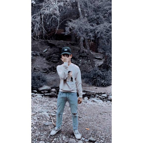 Meet your Posher, James - Picture 1 of 1